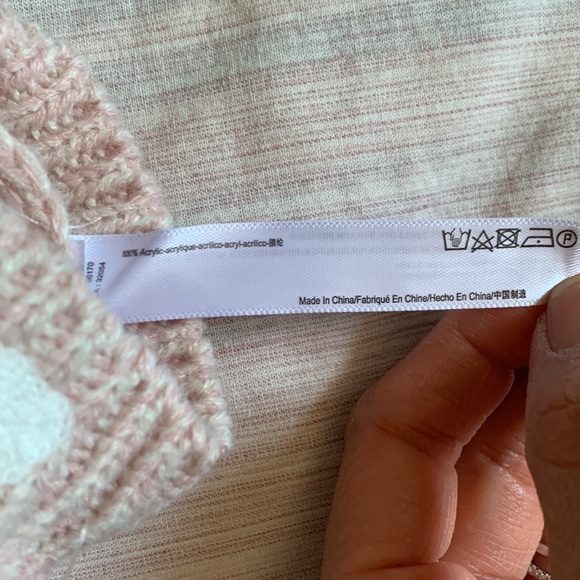 NWT UO embroidered fingerless gloves - Picture 7 of 7